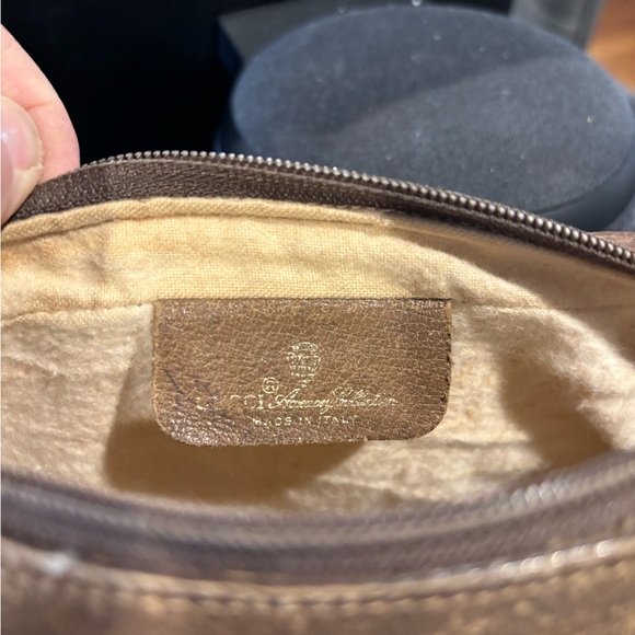 Gucci Beige Monogram Bag with Red and Green Accent - Picture 7 of 11